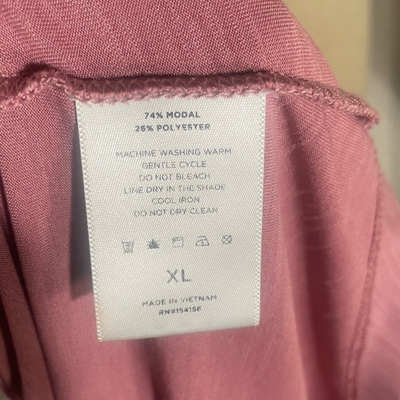 Mod Ref Mauve V-Neck T-Shirt - XL - Picture 5 of 5